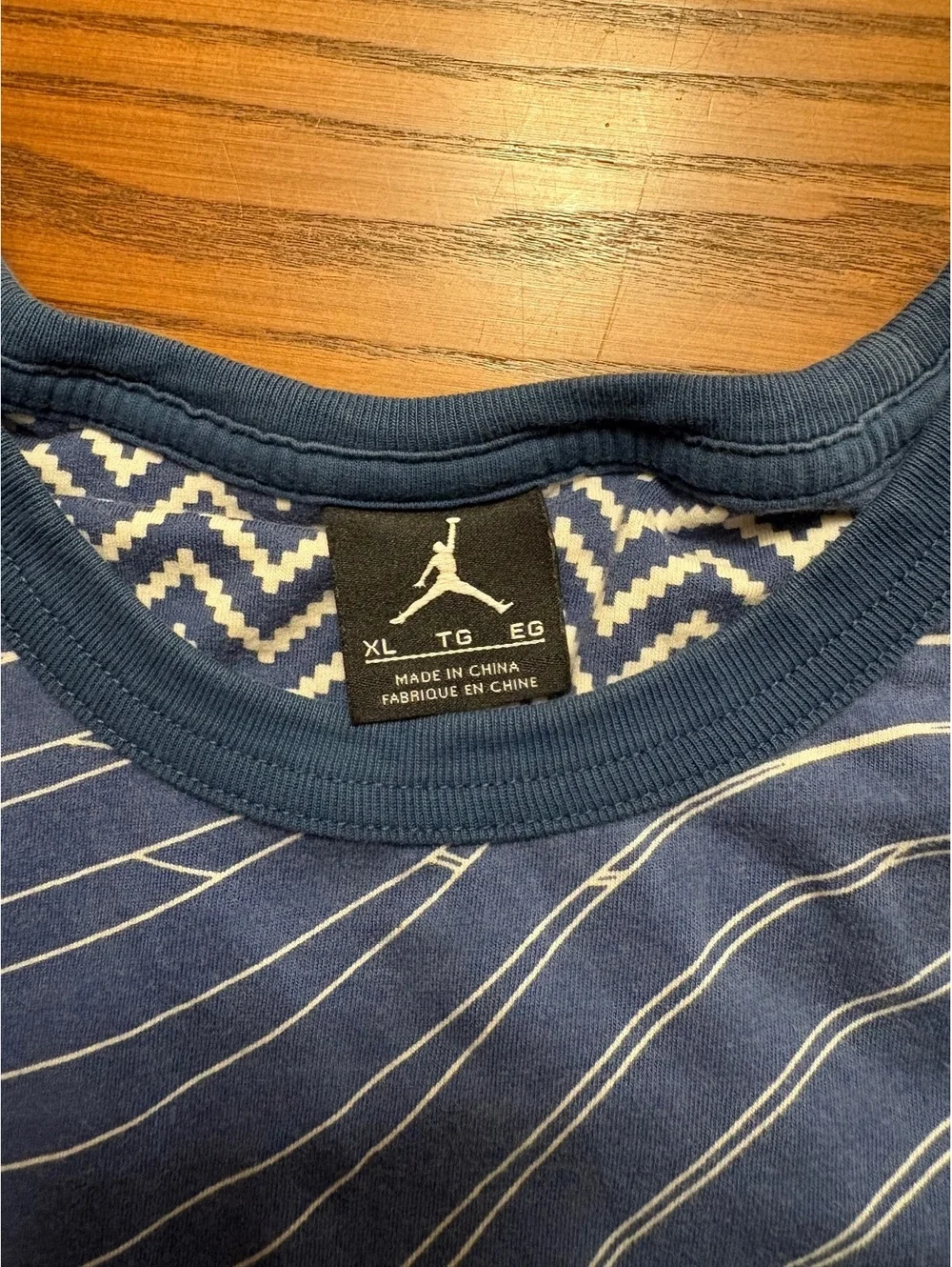 Jordan Jumpman Blue Wave Graphic Pocket T-Shirt Men's XL Chevron Sleeves Streetw
